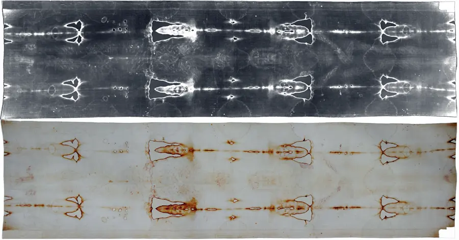 Shroud of Turin full length image on cloth below and its photo on top